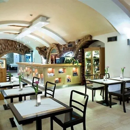 Boutique Dubna Skala 호텔 4*