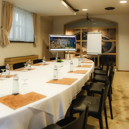 Boutique Dubna Skala