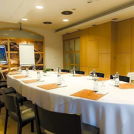 Boutique Dubna Skala Отель 4*
